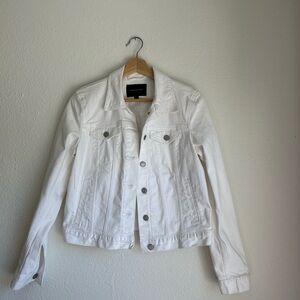 Banana Republic Classic White Jean Jacket